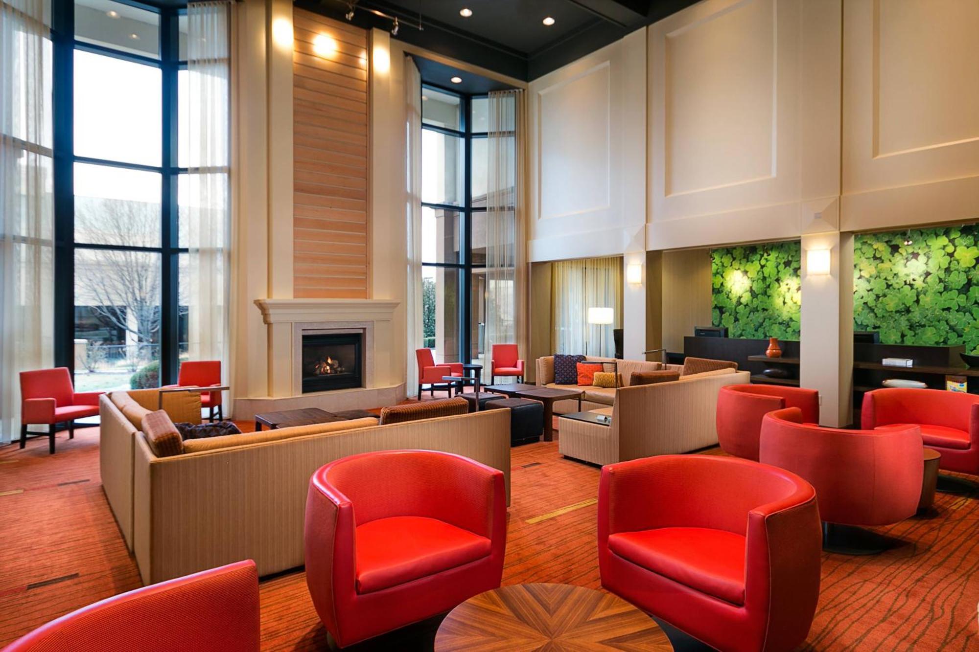 Courtyard Kansas City East/Blue Springs Bagian luar foto